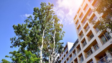 Modern apartman cephesi, yeni apartmanlar dış görünüş..