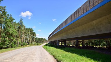 Warsaw, Poland. 28 July 2022. The vicinity of the southern bypass of Warsaw in the Wawer district. Service road.
