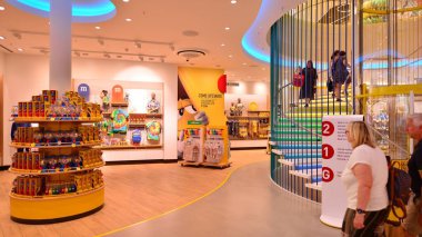 Berlin, Germany. 16 August 2022. Inside the m and m