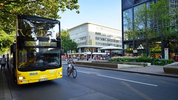 Berlin Germany August 2022 Bustling City Street Great Metropolis Luxury — Stock Fotó