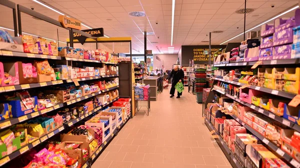 바르샤바 폴란드 2022 슈퍼마켓 — 스톡 사진