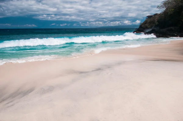 Beach with white sand — Stock Photo, Image