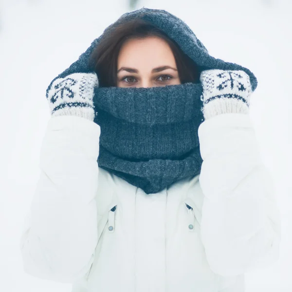 Winter girl — Stock Photo, Image