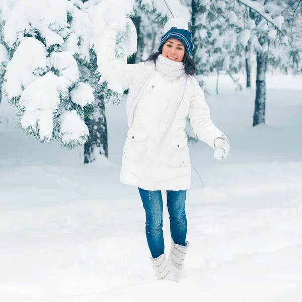 Menina de inverno — Fotografia de Stock