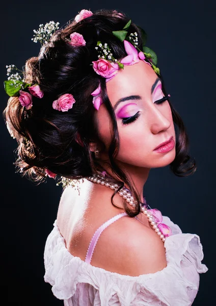 Young girl with creative hairstyle — Stock Photo, Image