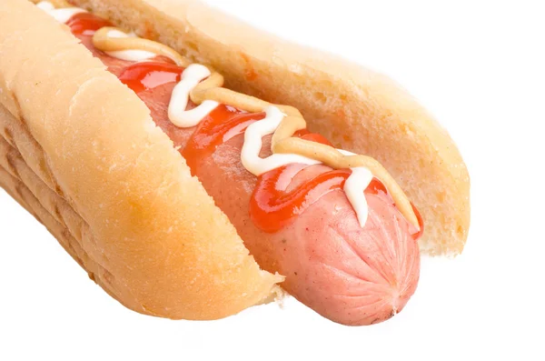 Hot dog z musztardą i ketchupem — Zdjęcie stockowe