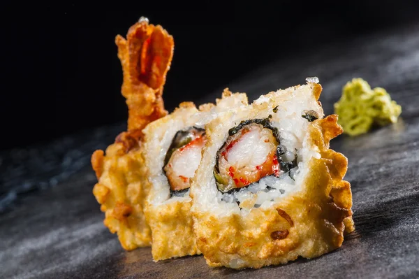Rotolo di tempura con gamberetto — Foto Stock