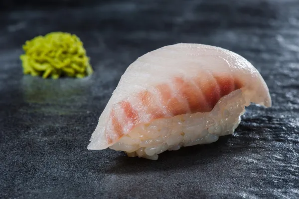 Sushi con pesce persico — Foto Stock