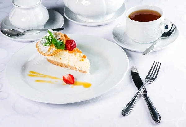 Tarta de queso naranja — Foto de Stock