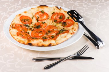 Focaccia domates ile