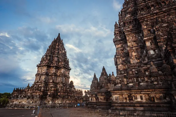 Tempio di Prambanan al tramonto — Foto Stock