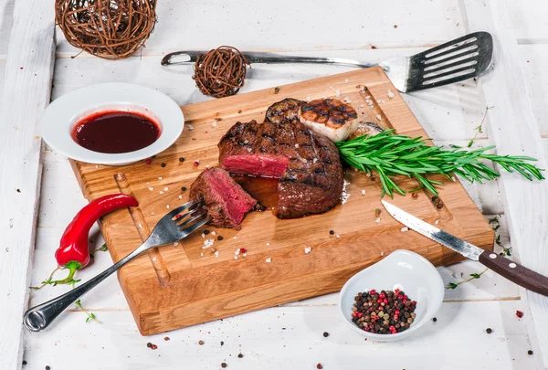 Steak s kořením — Stock fotografie