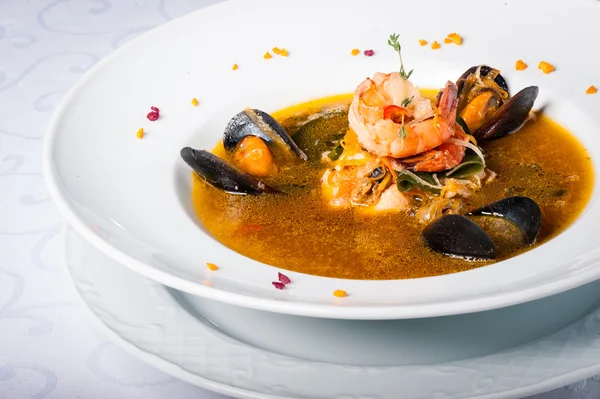 Soup with seafood — Stock Photo, Image