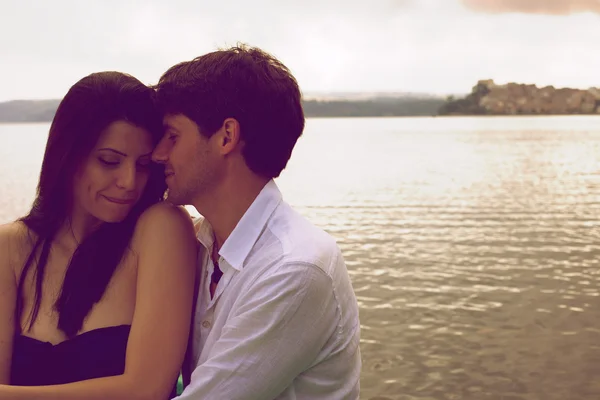 Magic romantic moment during sunset on italian lake — Stock Photo, Image