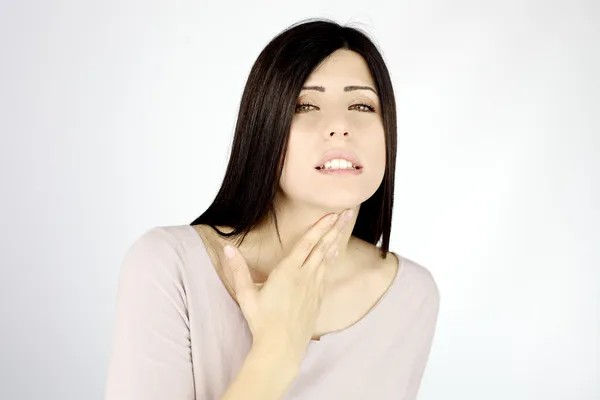 Vrouw bijna niet in staat aan wind vanwege astma — Stockfoto