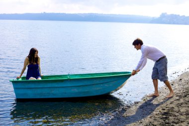 Çift göl üzerinde bir tatil için hazır
