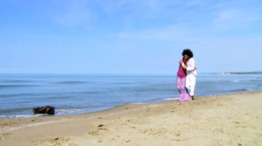 erkek model için profesyonel fotoğrafçılara poz