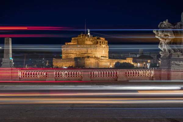 Длительная Фотосъемка Ночью Замке Святого Анджело Рима — стоковое фото
