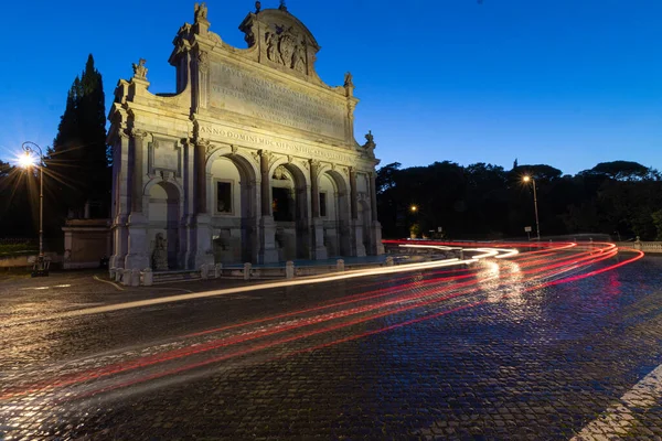 Róma Város Éjszakai Autók Gianicolo — Stock Fotó