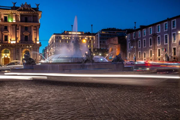 Piazza Fountain Naiads Рим Ночью — стоковое фото