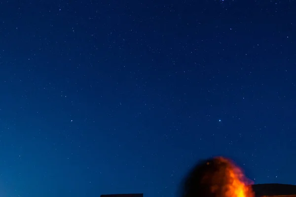 Vista Las Estrellas Del Cielo Nocturno Cráter Mitzpe Ramón Negev —  Fotos de Stock