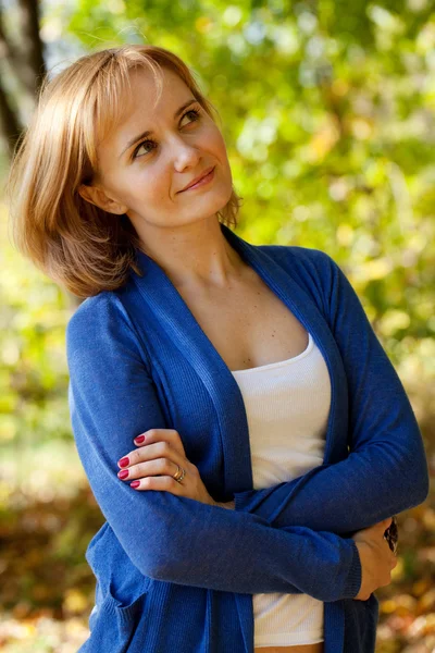 Pretty young woman dreaming about something — Stock Photo, Image