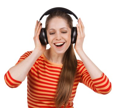 mutlu kız kulaklıklar müzik dinler