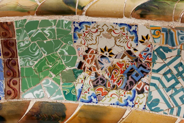 Frammento di mosaico colorato Gaudì — Foto Stock