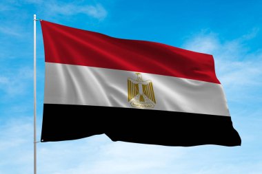 Mısır bayrak mavi gökyüzünde sallayarak