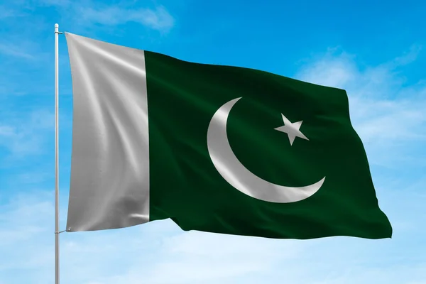 Pákistán Mávání Vlajkami Modré Obloze — Stock fotografie