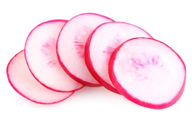 taze turp dilimlenmiş