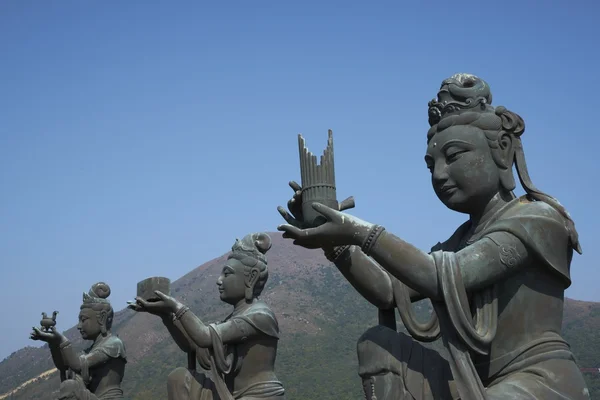 Estátuas de Buda no Mosteiro Budista Po Lin — Fotografia de Stock