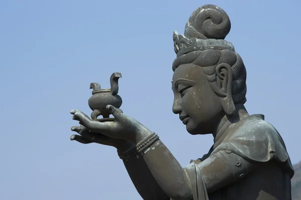 Posąg Buddy w po lin Buddyjski klasztor — Zdjęcie stockowe