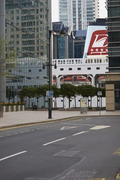 Ship in London — Stock Photo, Image