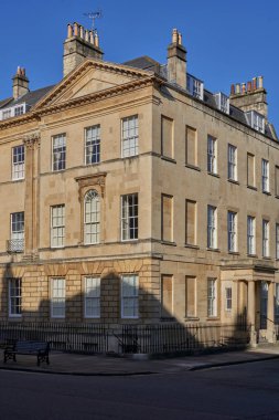 Bath, İngiltere, Birleşik Krallık - 3 Ekim 2021: UNESCO 'nun Dünya Mirası kenti Bath' ın kalbindeki tarihi Gürcistan binası, İngiltere, İngiltere