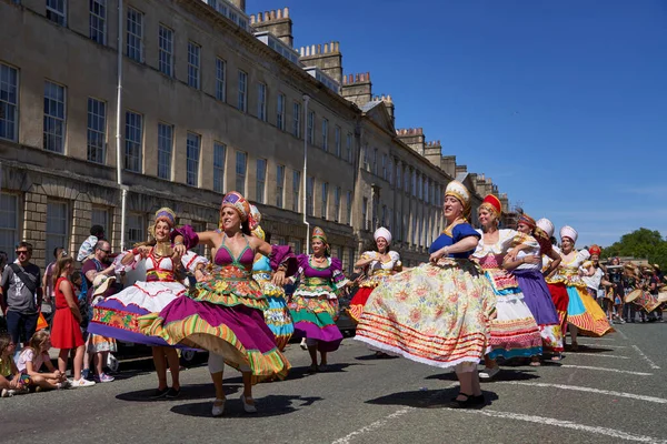 Bath Anglia Egyesült Királyság 2022 Július Díszes Jelmezben Fellépő Táncosok — Stock Fotó