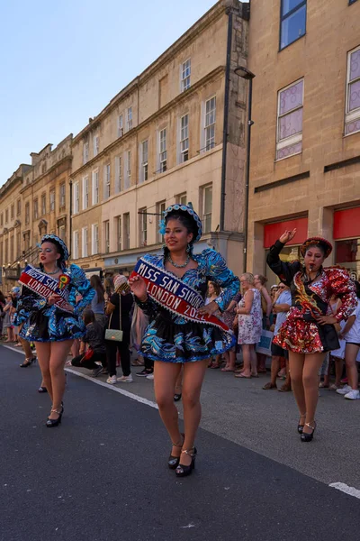 Bath England United Kingdom July 2022 Caporales Dancers Ornate Costumes — Foto de Stock