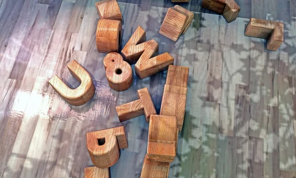 Trä bokstäver — Stockfoto