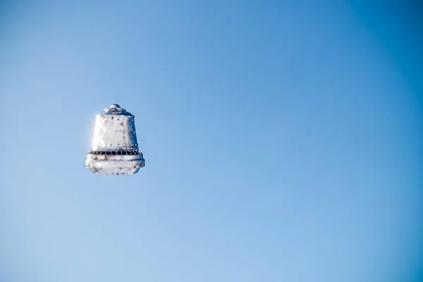 Αγνώστου Ταυτότητας Ιπτάμενο Αντικείμενο Καμπάνα Σχήμα Εικόνα — Φωτογραφία Αρχείου