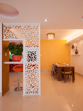 Modern yemek odası.