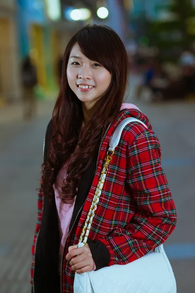 Femme chinoise dans la rue de la rusticité — Photo