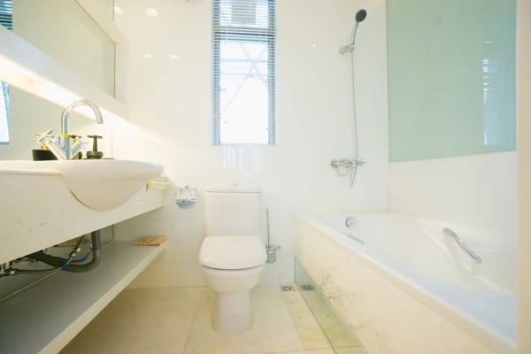 Modern banyo — Stok fotoğraf