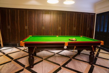 pool room