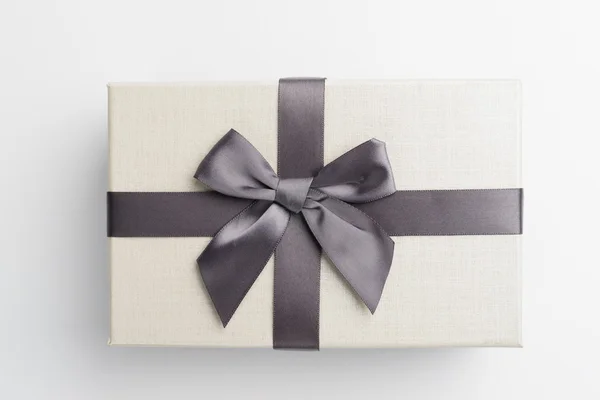 Gift box with nice ribbon — Stock Photo, Image