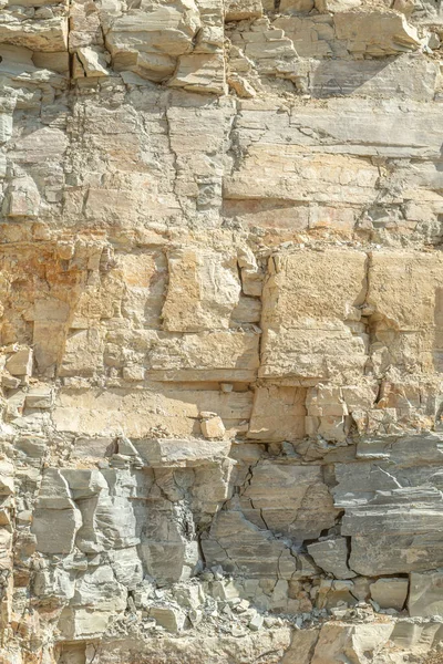 Taş Ocağında Bir Kayanın Kireç Taşı Kesimi — Stok fotoğraf