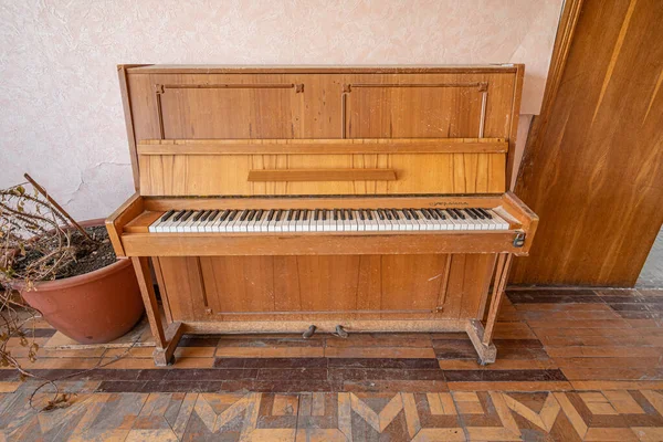 Old Abandoned Wooden Soviet Piano Borodyanka Kyiv Oblast Ukraine May Royalty Free Stock Photos
