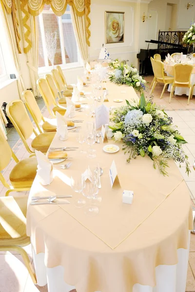 Wedding reception head table — Stock Photo, Image
