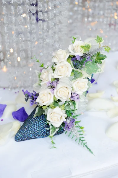 Blumenschmuck bei der Hochzeit — Stockfoto