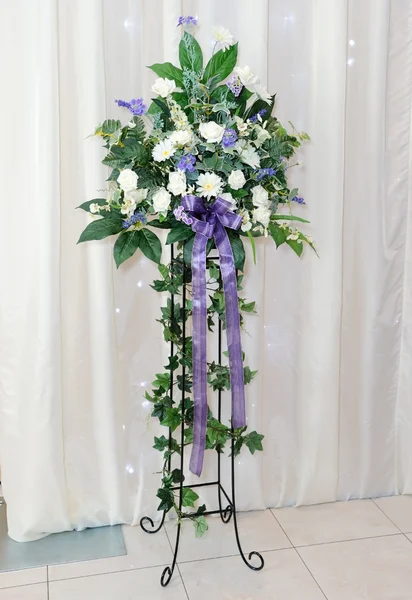 Recepção de casamento arranjo de flores Fotografias De Stock Royalty-Free