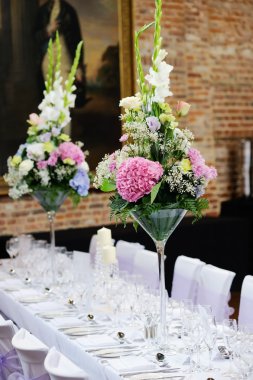 Wedding reception flowers clipart